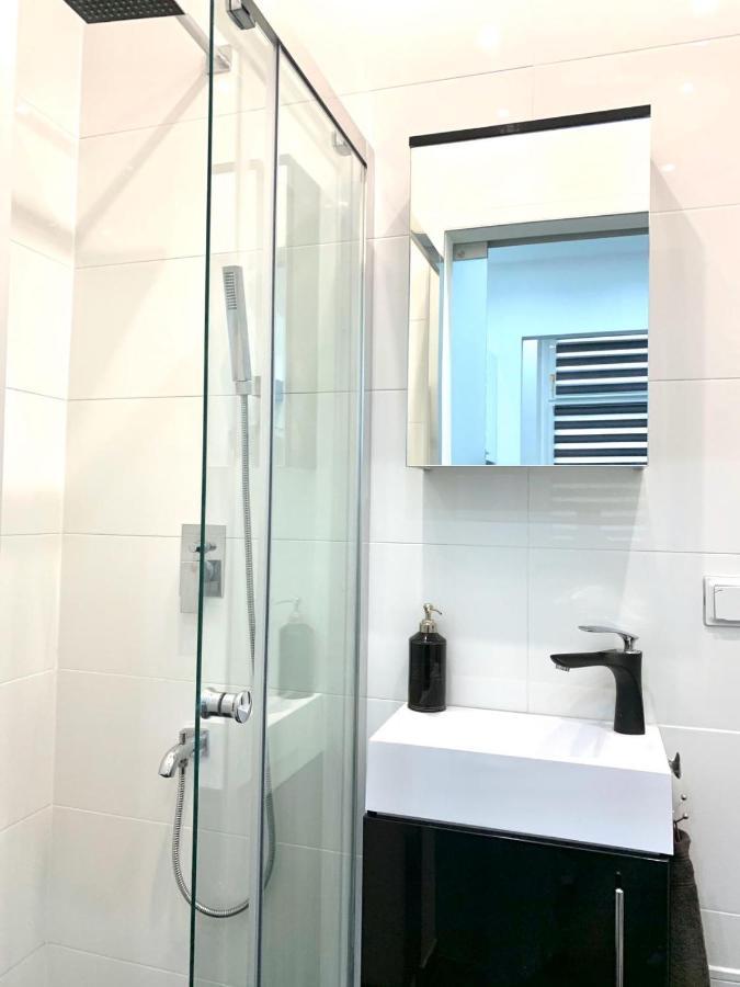 וינה Lux Apartment מראה חיצוני תמונה