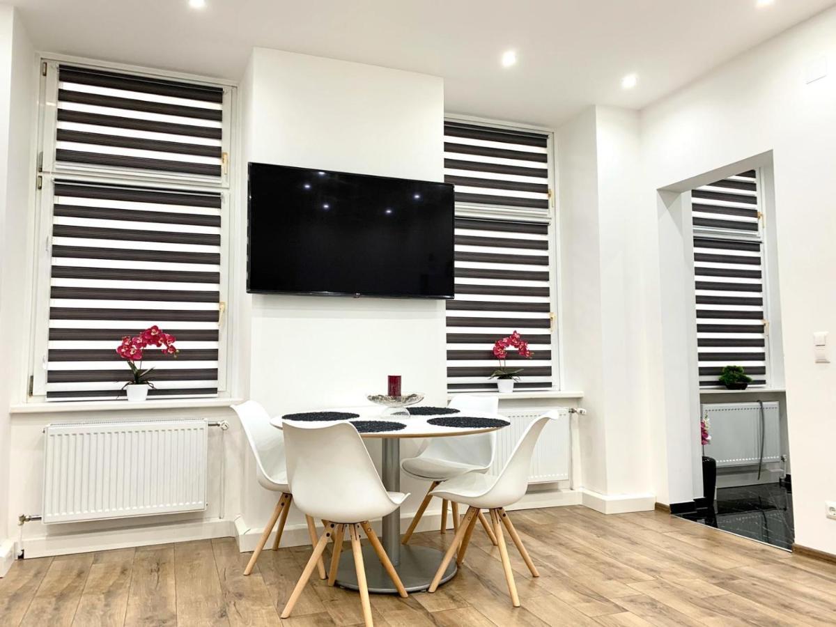 וינה Lux Apartment מראה חיצוני תמונה