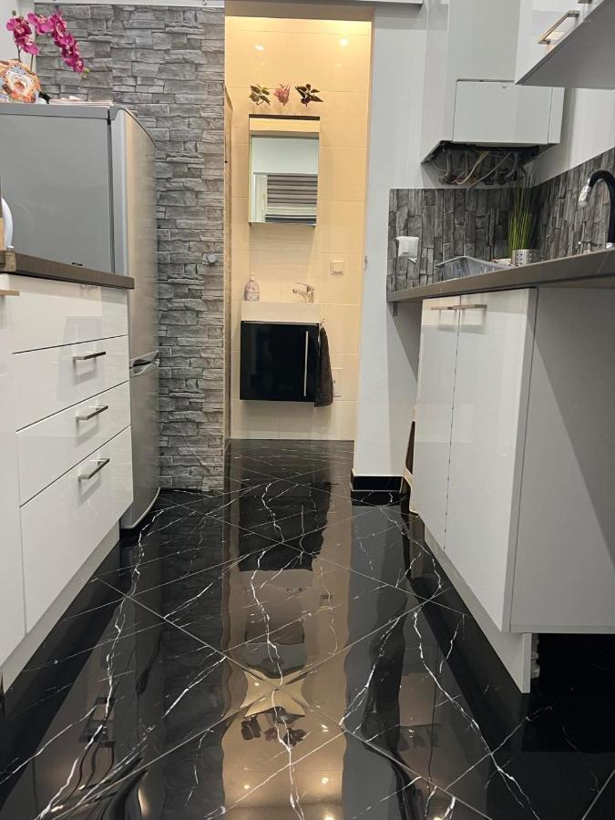 וינה Lux Apartment מראה חיצוני תמונה
